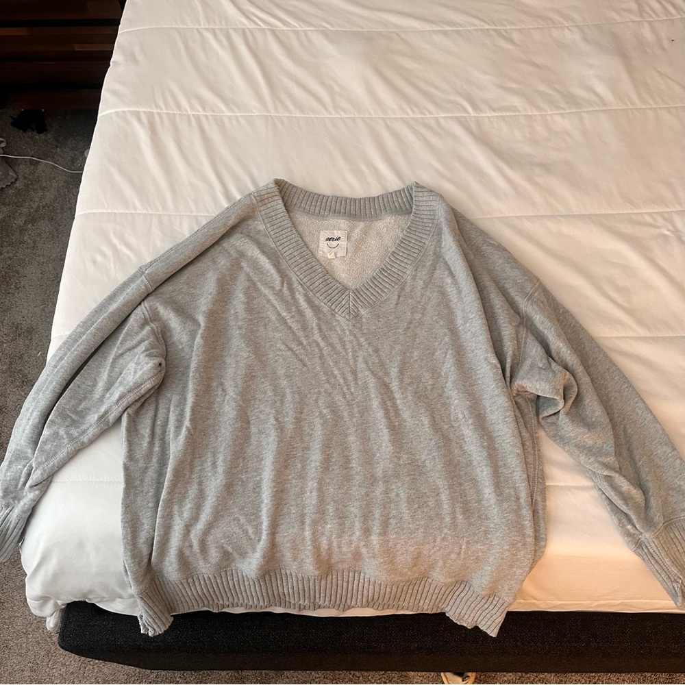 Aerie Gray V-Neck Sweatshirt